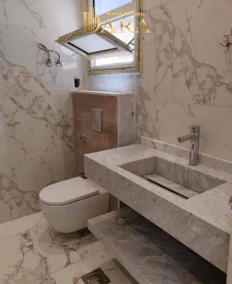 11 f8fa01c4-e1d9-4449-8791-a1de20795cde. jpg