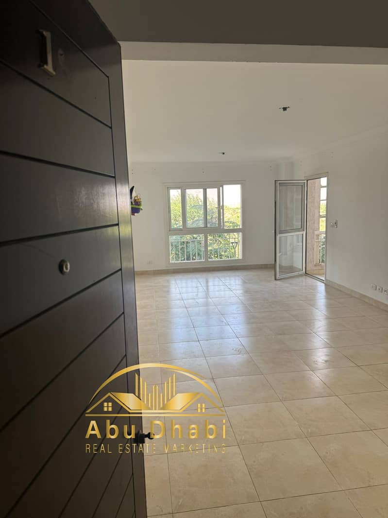 2 9be0c916-f5d7-4a1a-b875-50e1ce12c8b7. jpg