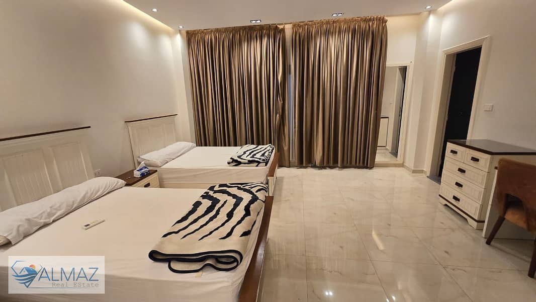 10 WhatsApp Image 2025-11-01 at 11.03. 26 AM. jpeg