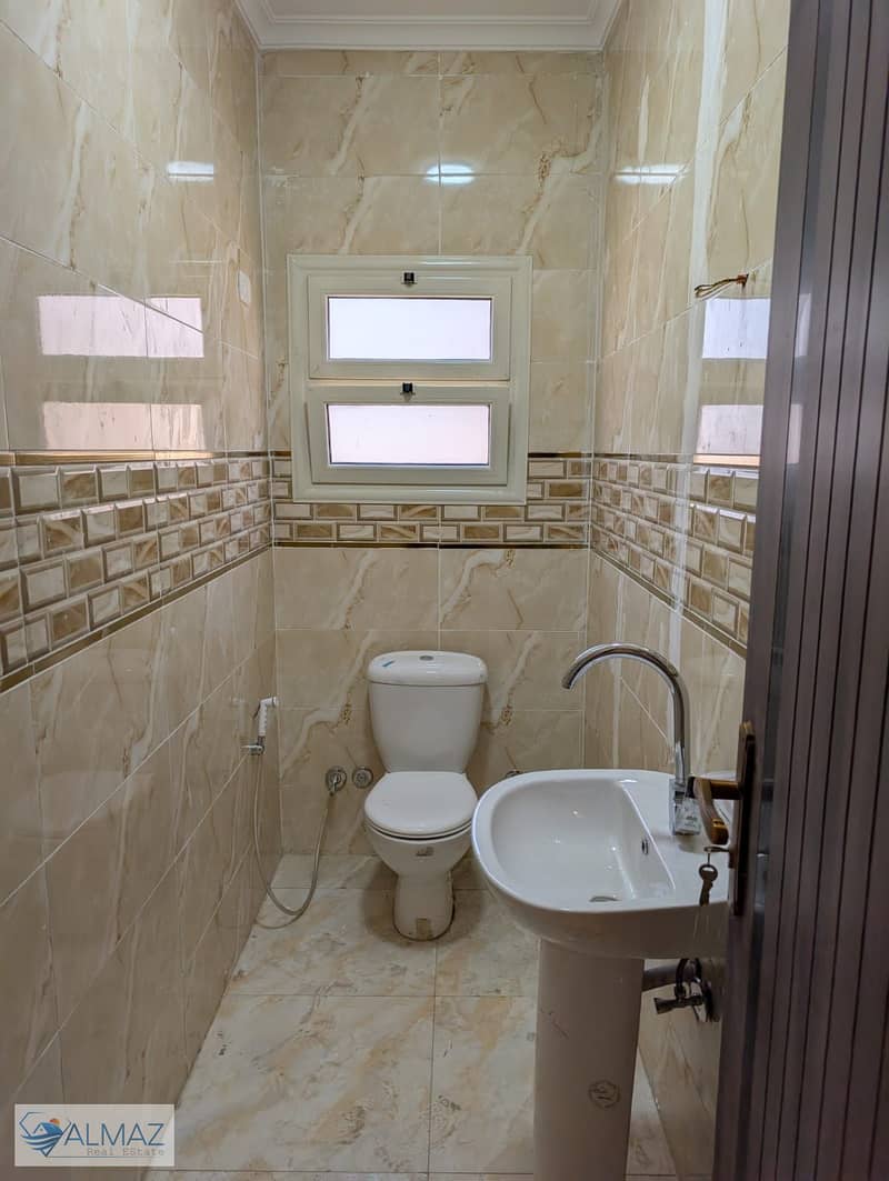 11 WhatsApp Image 2025-11-01 at 11.19. 26 AM. jpeg