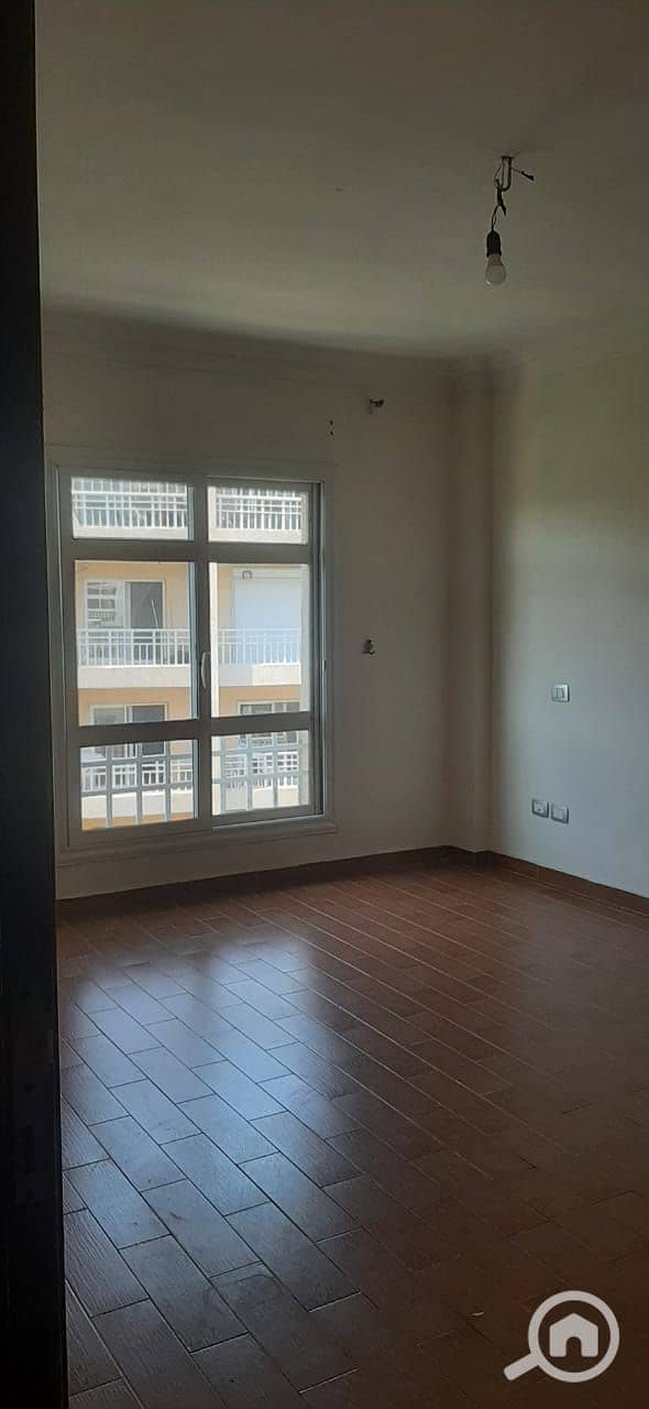 7 b7f5c7fd-67e4-41c9-af16-6fca8b98b5ee. jpg