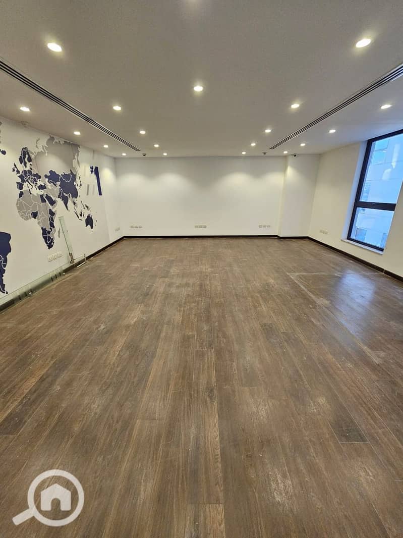 9 WhatsApp Image 2025-10-27 at 12.03. 12 PM. jpeg