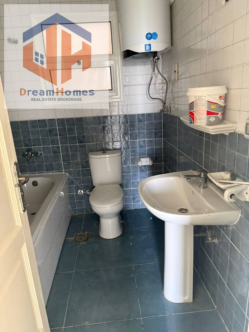 8 bff9567a-16c4-4cc6-a8a3-a2bbe31dedfc. jpg