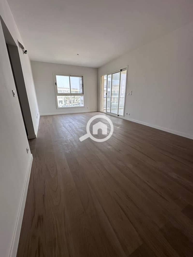 6 WhatsApp Image 2025-10-17 at 16.13. 31 (3). jpeg