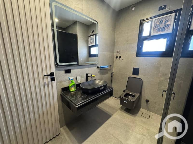 9 WhatsApp Image 2025-11-01 at 12.43. 10 PM (2). jpeg