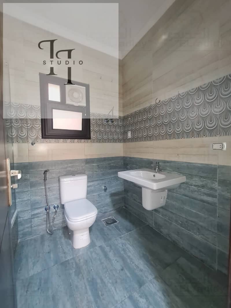 20 WhatsApp Image 2025-10-31 at 6.59. 22 PM. jpeg