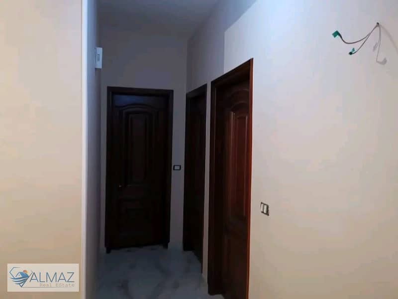 9 WhatsApp Image 2025-11-01 at 11.33. 53 AM (2). jpeg