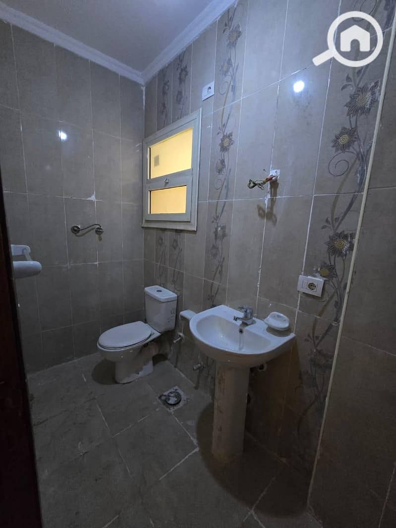 7 WhatsApp Image 2025-11-01 at 1.08. 44 PM (5). jpeg