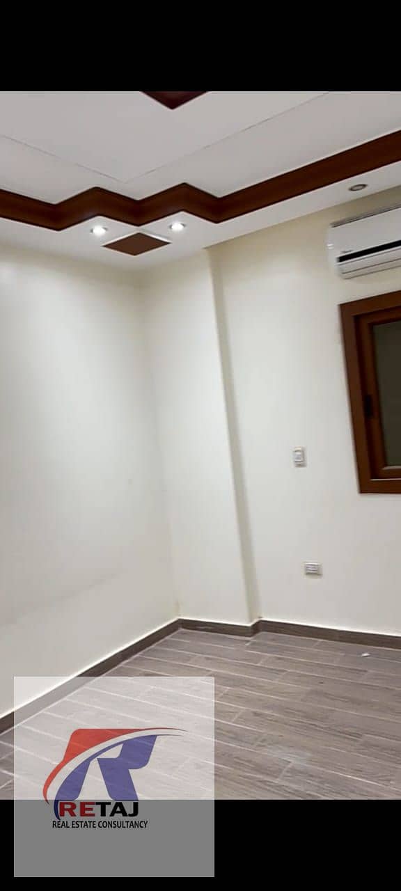 4 WhatsApp Image 2025-11-01 at 12.10. 29 PM. jpeg