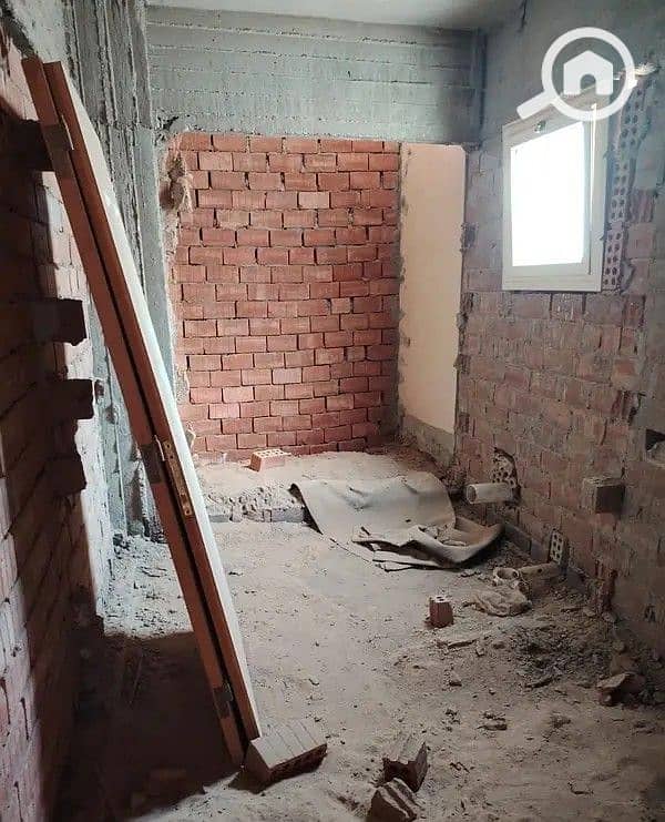 6 147869222-600x450. jpg