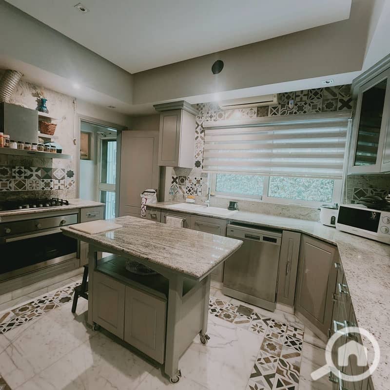 5 WhatsApp Image 2025-11-01 at 1.20. 23 PM (3). jpeg