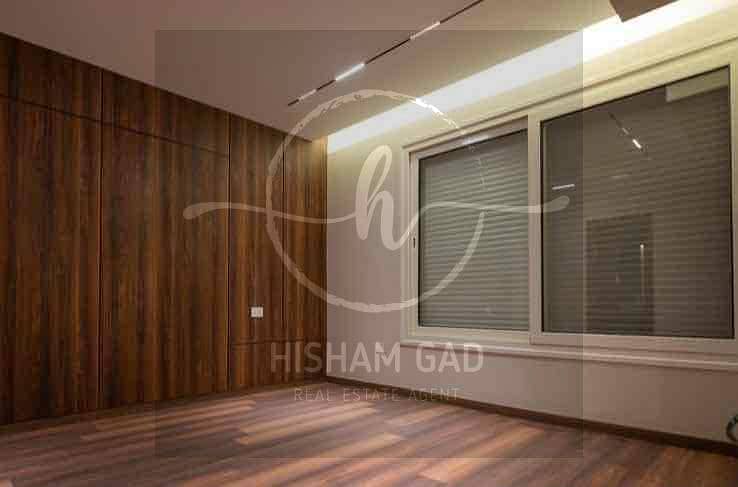 8 846f88ab-a2c5-4702-b140-1e6d6525dd91. jpg