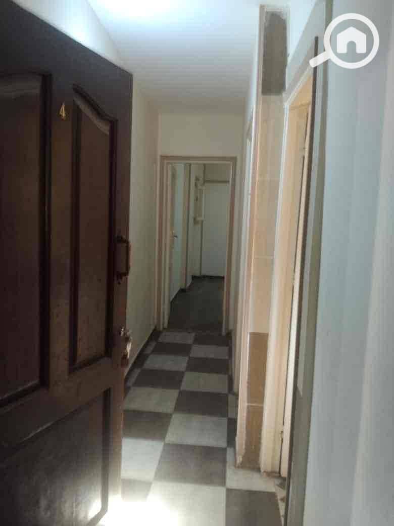 3 b6e994d7-c16d-4aec-b141-a253a1393d4a. jpg