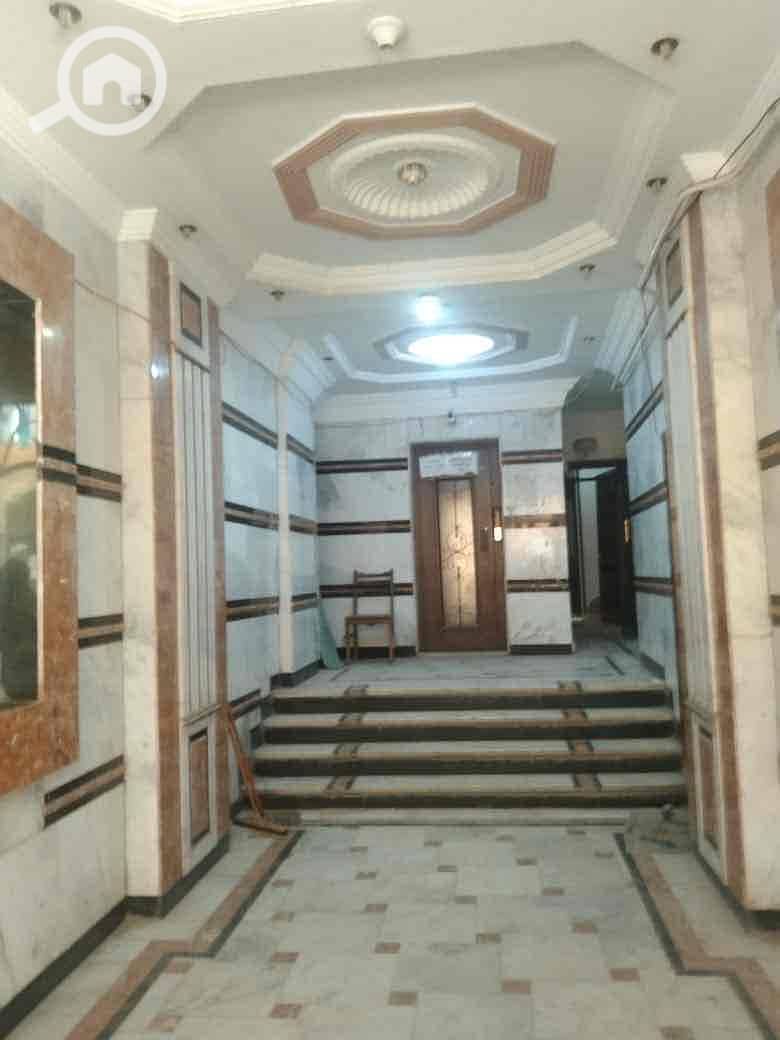 9 b019310f-5ea8-45db-9b8c-9577d5219e38. jpg