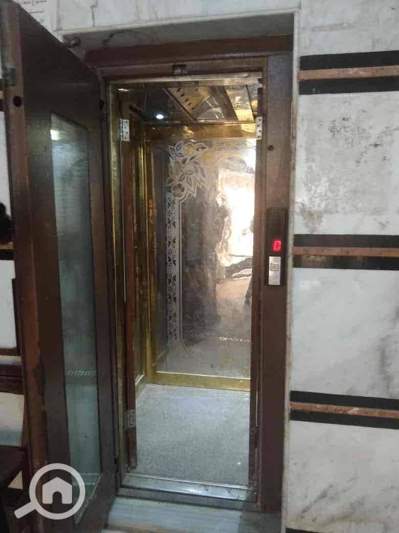 10 807d7bac-840b-4216-a956-b86c764579f3. jpg