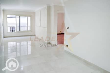 3 Bedroom Flat for Rent in Camp Caesar, Alexandria - 1. jpg