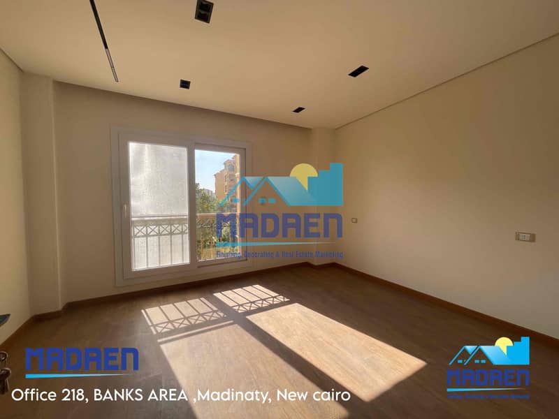 6 4B829F3A-F40F-4C74-9E16-80965B551540. jpg