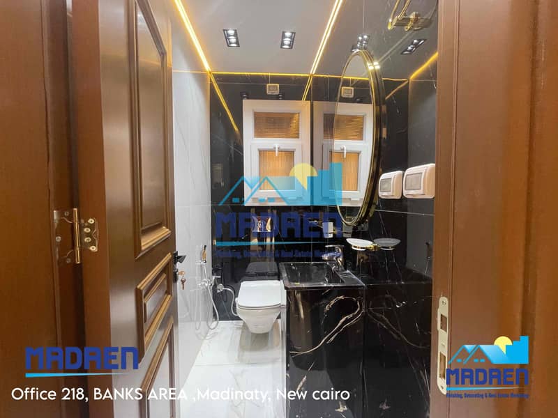 14 AAB01030-E173-42C0-ABBB-37CE4D5FA2DF. jpg