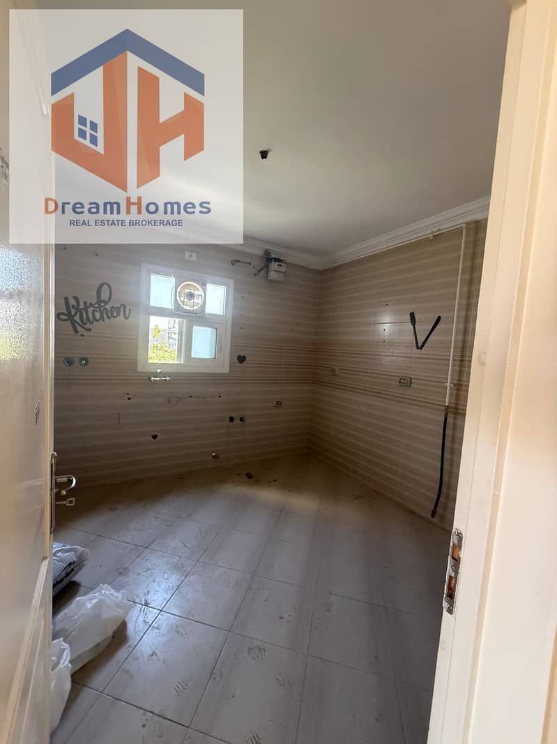 9 WhatsApp Image 2025-10-22 at 14.34. 30 (1). jpeg