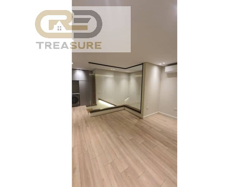 12 WhatsApp Image 2025-10-29 at 11.41. 40 PM. jpg