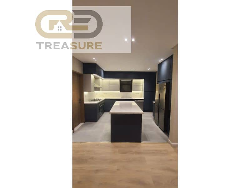 17 WhatsApp Image 2025-10-29 at 11.41. 34 PM (2). jpg