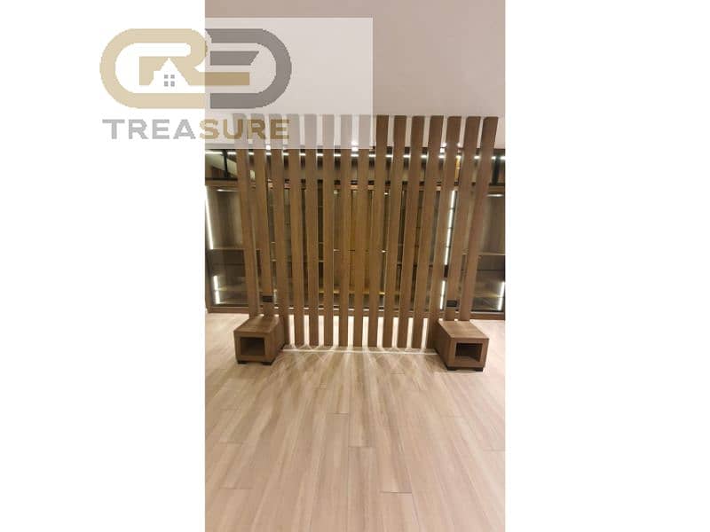 23 WhatsApp Image 2025-10-29 at 11.41. 37 PM (1). jpg