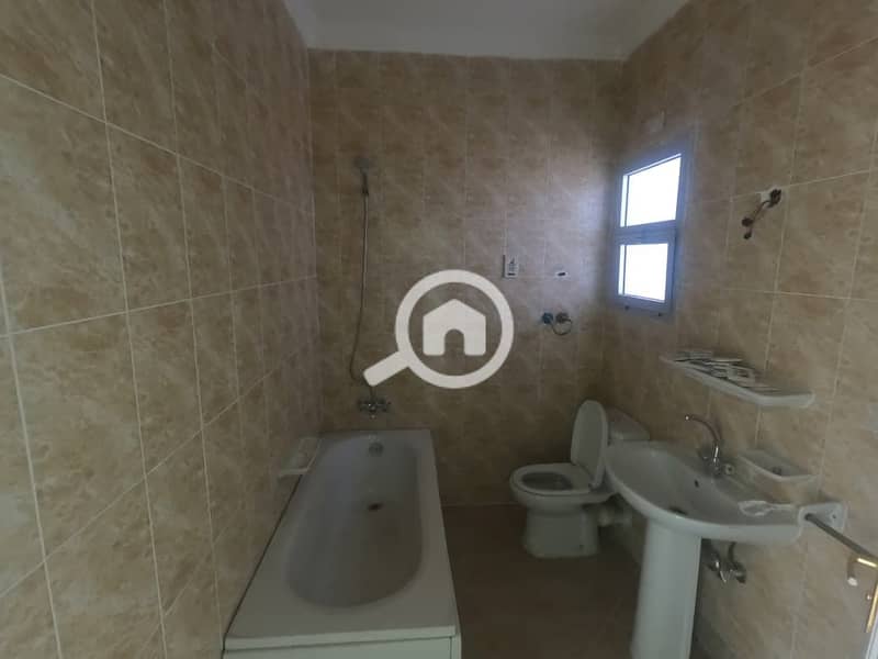 12 WhatsApp Image 2025-11-01 at 12.53. 28 PM (3). jpeg