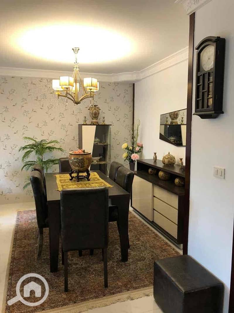 2 6f6534f9-ae4a-46de-b9b5-f2d125348c65. jpg