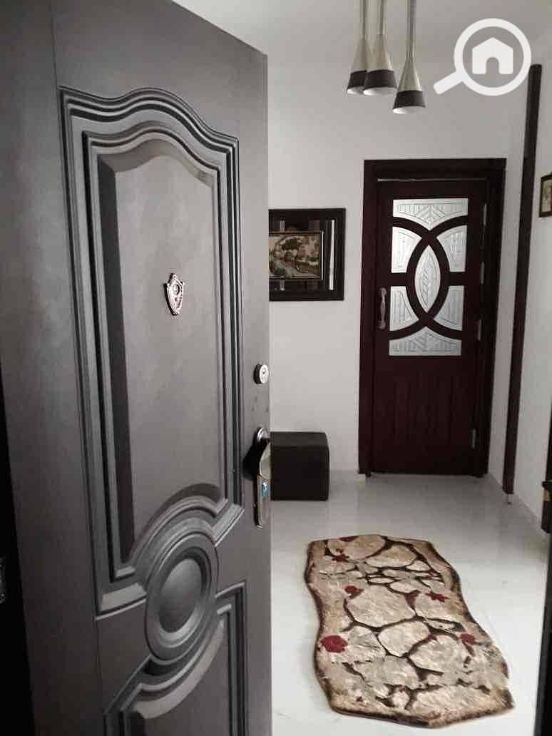 14 6d89e9aa-4c29-40f9-9992-777f0842d780. jpg