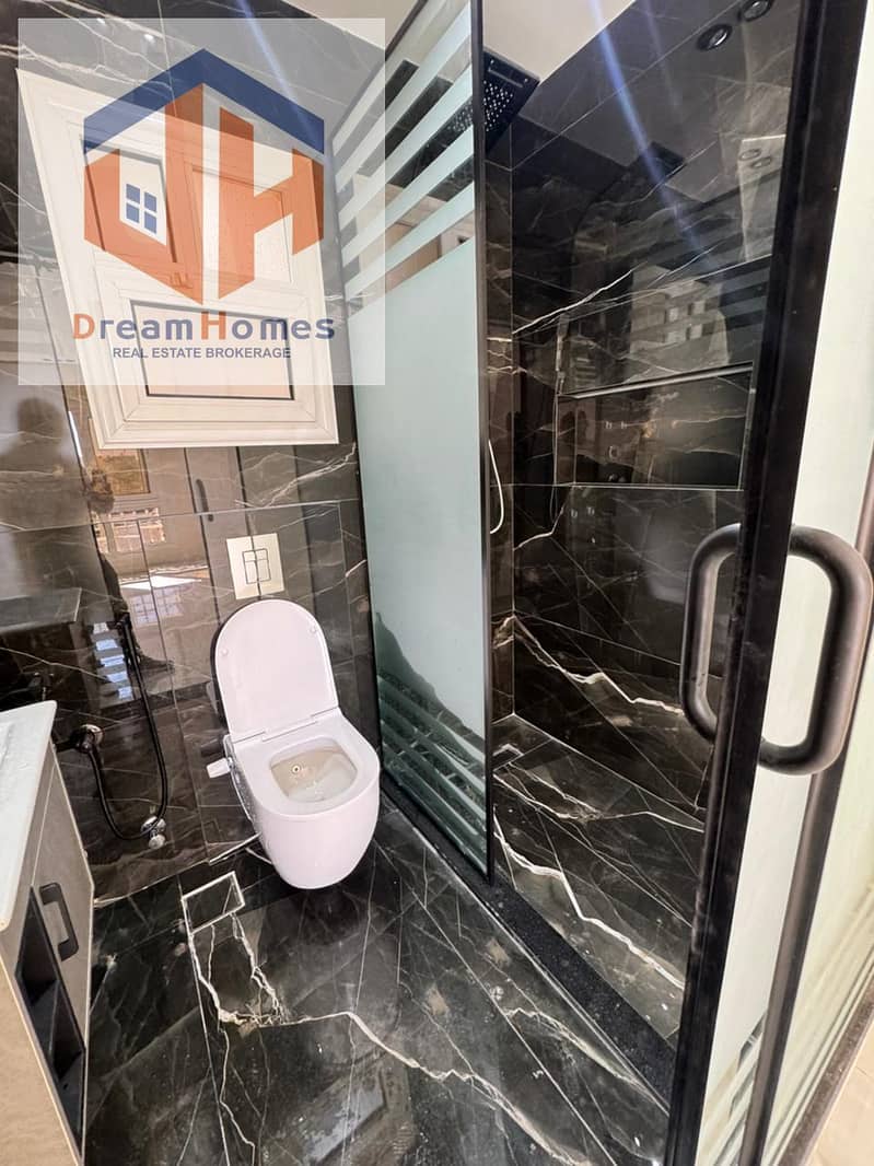 18 WhatsApp Image 2025-10-28 at 12.40. 51 (1). jpeg