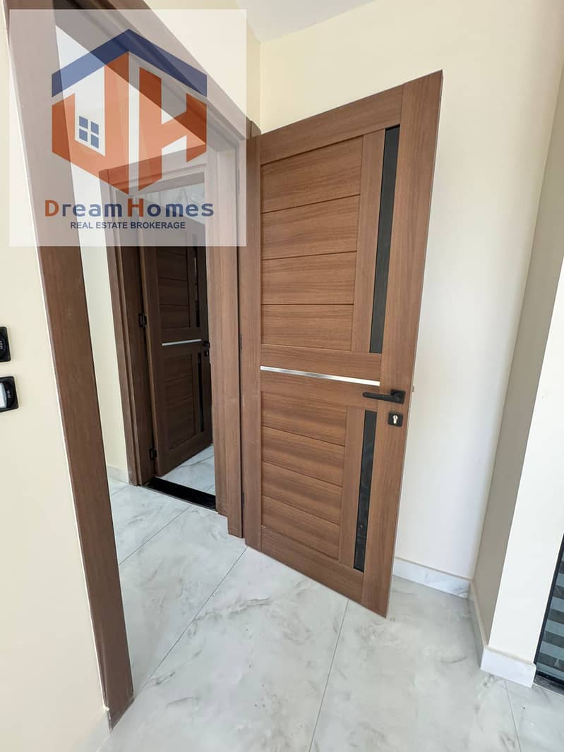 19 WhatsApp Image 2025-10-28 at 12.40. 47 (4). jpeg