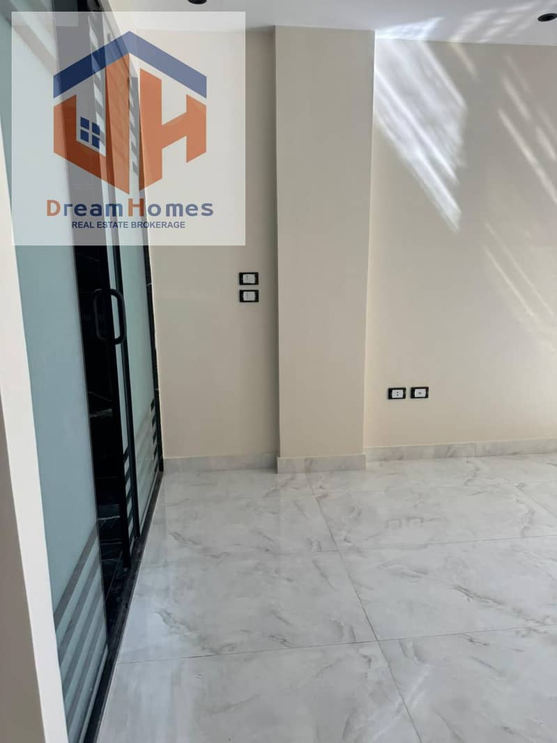 23 WhatsApp Image 2025-10-28 at 12.40. 50 (1). jpeg