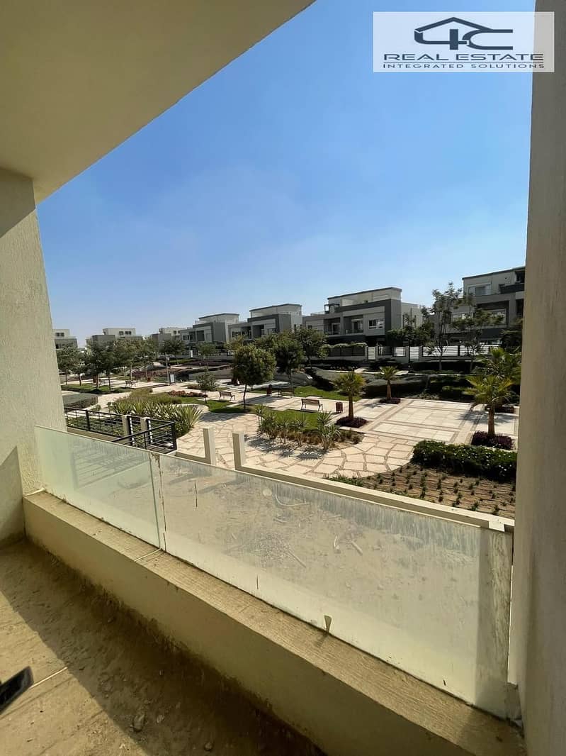 4 WhatsApp Image 2025-10-30 at 9.11. 37 PM (3). jpeg