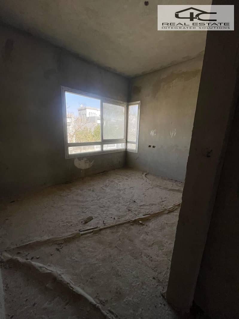 5 WhatsApp Image 2025-10-30 at 9.11. 38 PM (3). jpeg