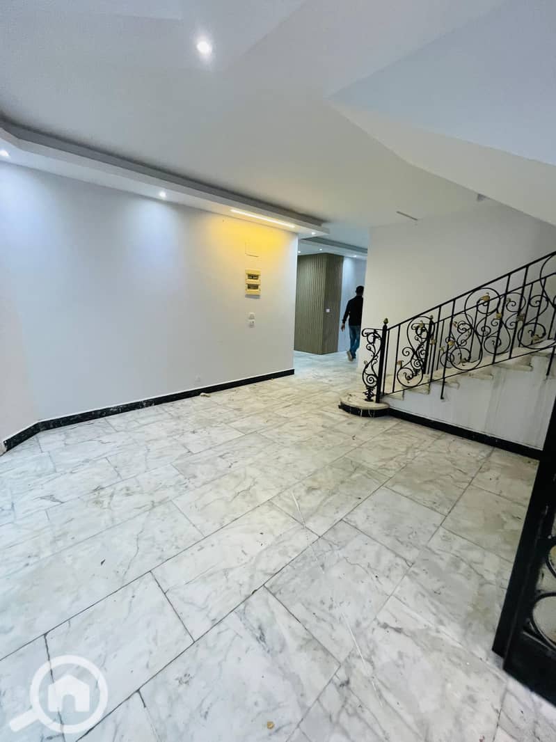 5 WhatsApp Image 2025-11-01 at 11.29. 08 AM. jpeg