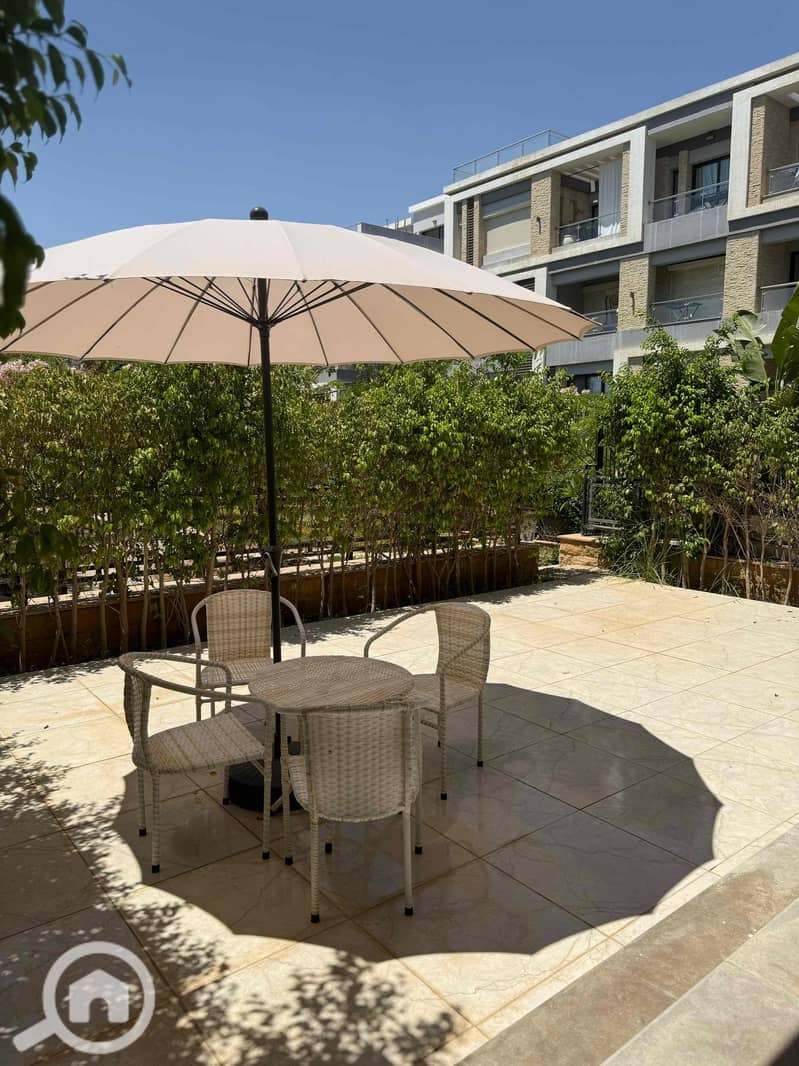 9 af5c4603-b9df-417d-8153-c7529b3efd30. jpg