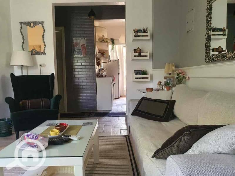 4 db77e1ad-3e4a-499d-96a4-9f5b4c817b88. jpg