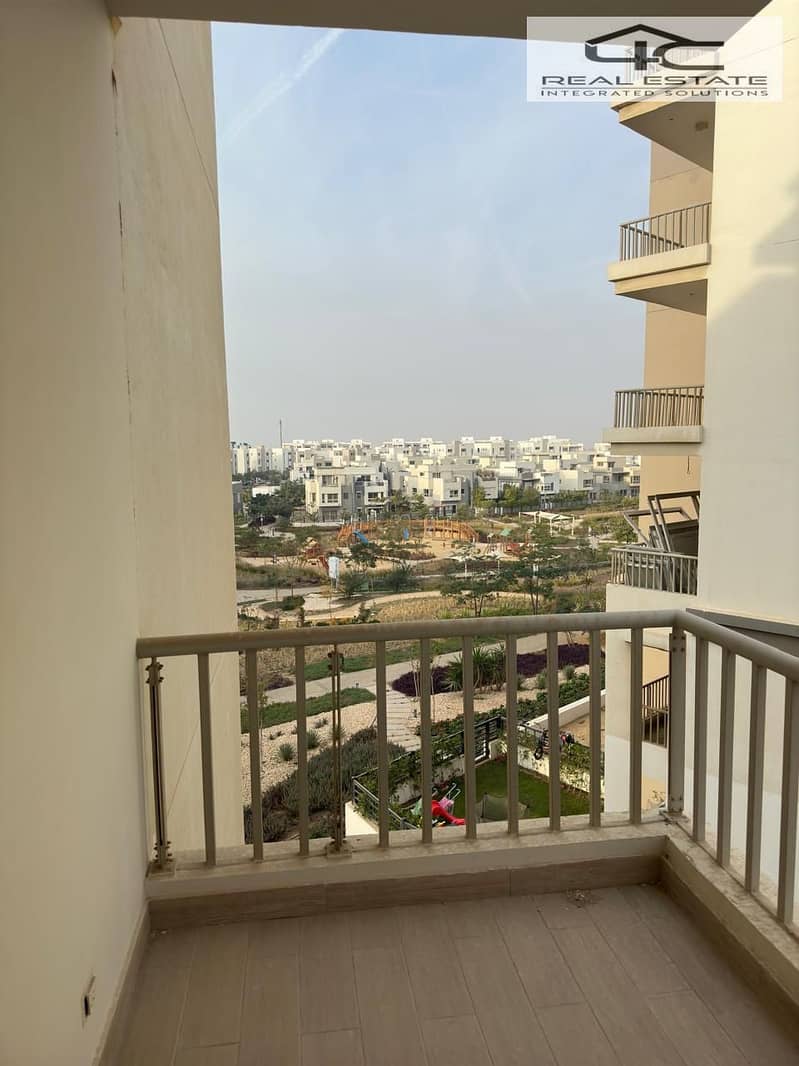 3 WhatsApp Image 2025-10-30 at 9.12. 10 PM (2). jpeg