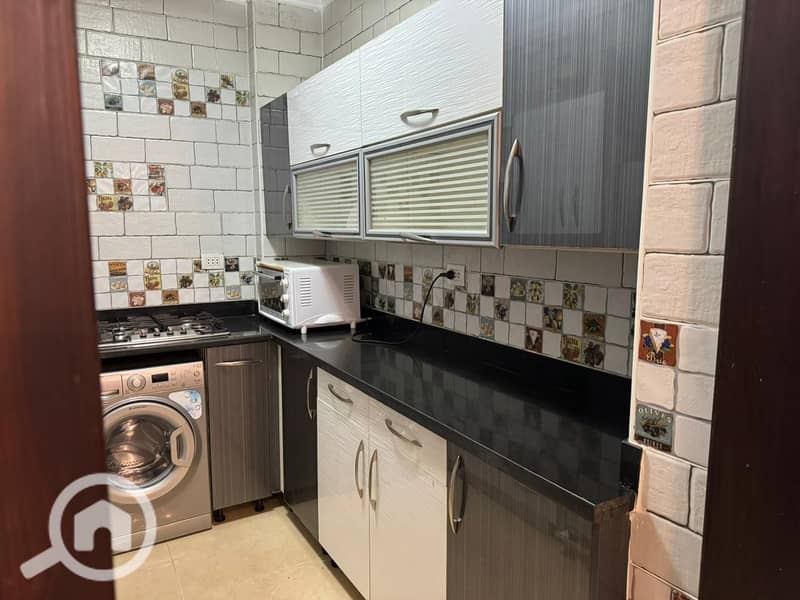 5 ce78f881-1d5c-408a-8503-3a314427568c. jpg