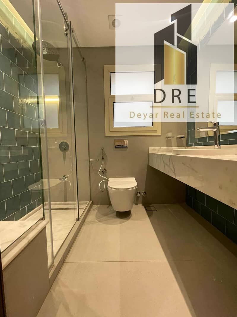 21 e7e8479a-d835-452a-90fe-480a142d0c10. jpg