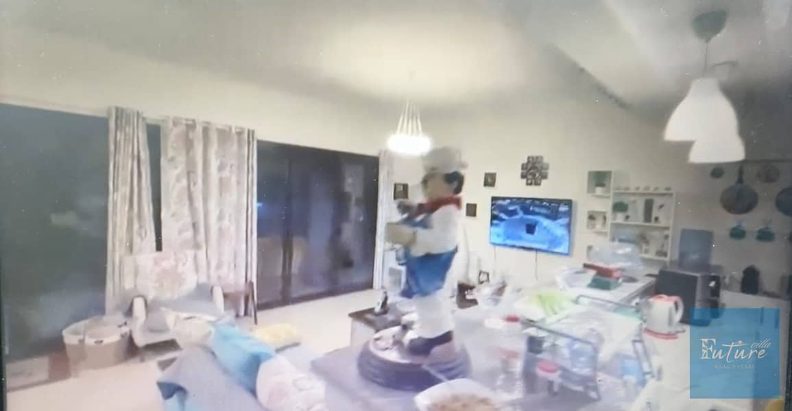 8 56e7b7d1-17d9-4c78-9628-d3c41a7b6d02. jpg