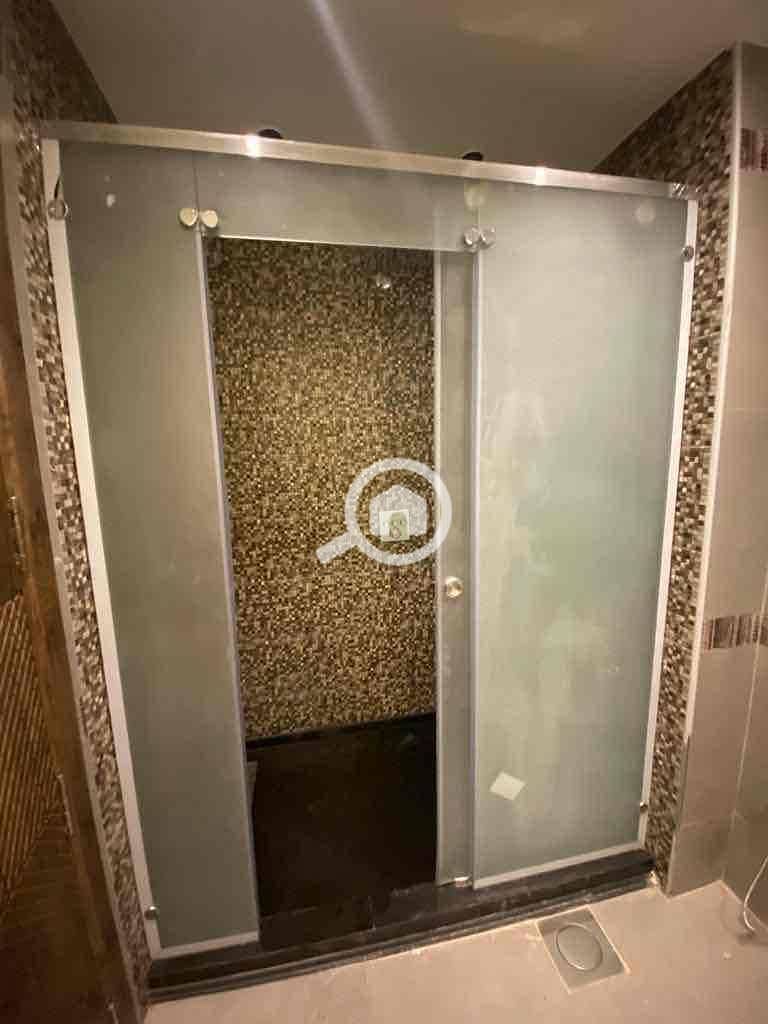 26 7a5892a4-8efd-4096-8126-255568cd1960. jpg