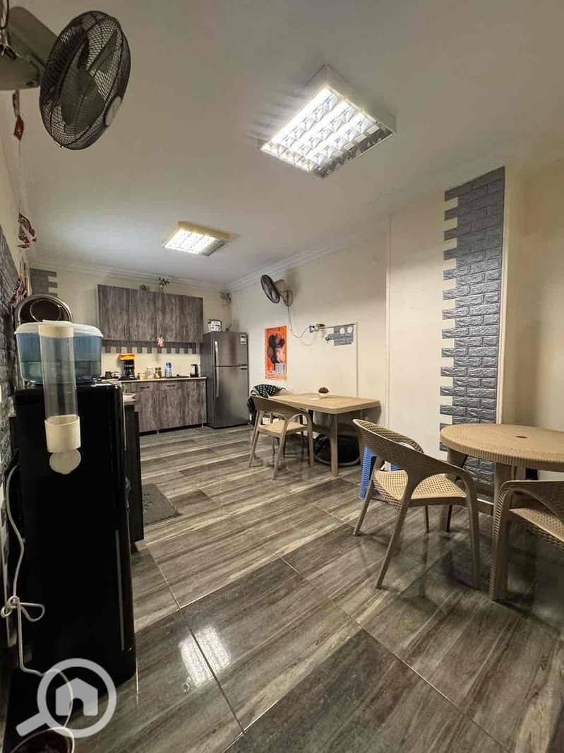 8 4468e052-131c-4761-b734-8445df35fa16. jpg