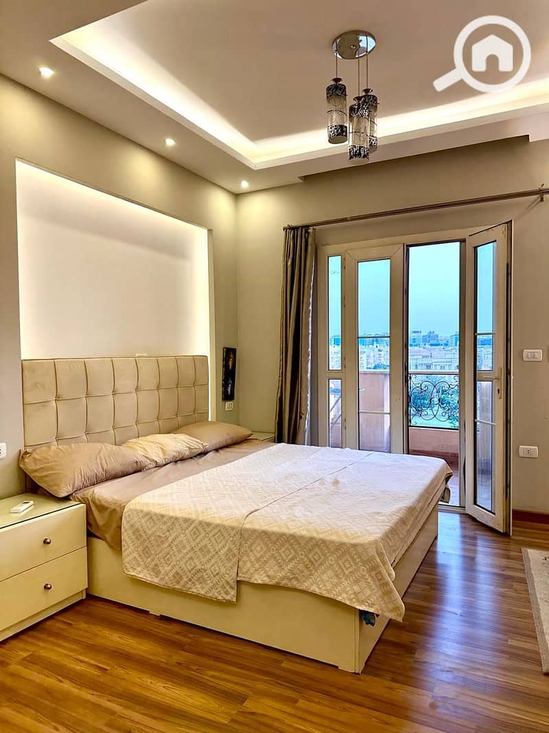 6 7de35cc9-fd2f-4283-9778-fe61f13c63ad. jpg