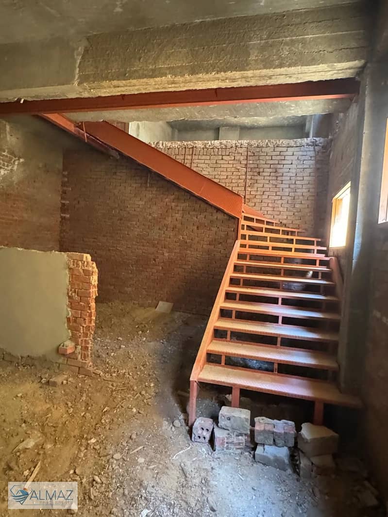 7 WhatsApp Image 2025-11-01 at 12.55. 16 PM. jpeg