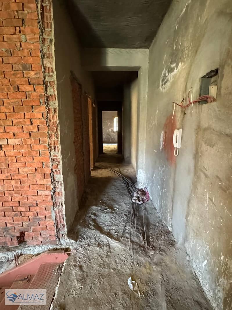 12 WhatsApp Image 2025-11-01 at 12.55. 14 PM (2). jpeg