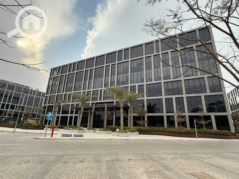 6 WhatsApp Image 2025-10-31 at 7.12. 17 PM (1). jpeg