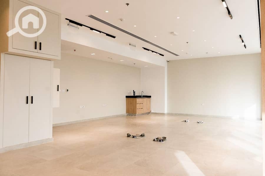 11 WhatsApp Image 2025-10-31 at 7.11. 28 PM (2). jpeg