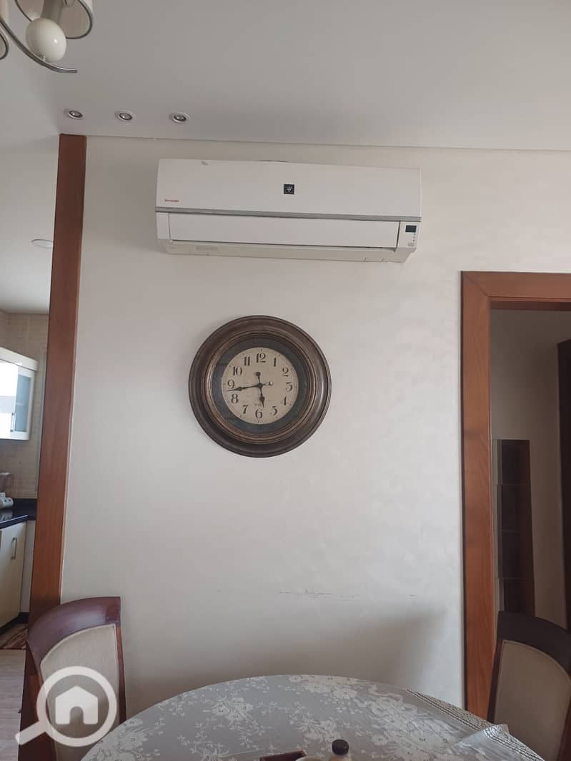 6 d4c55fd5-ee49-49c4-81a7-656ee48325a6. jpg