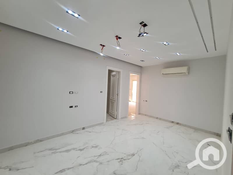 2 WhatsApp Image 2025-10-07 at 6.14. 11 PM. jpeg